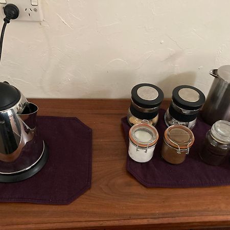 Arden Country House Bnb - Entire House To Yourself -Peace In The Country ダニーデン エクステリア 写真
