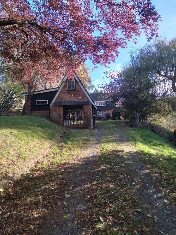 Arden Country House Bnb - Entire House To Yourself -Peace In The Country ダニーデン エクステリア 写真