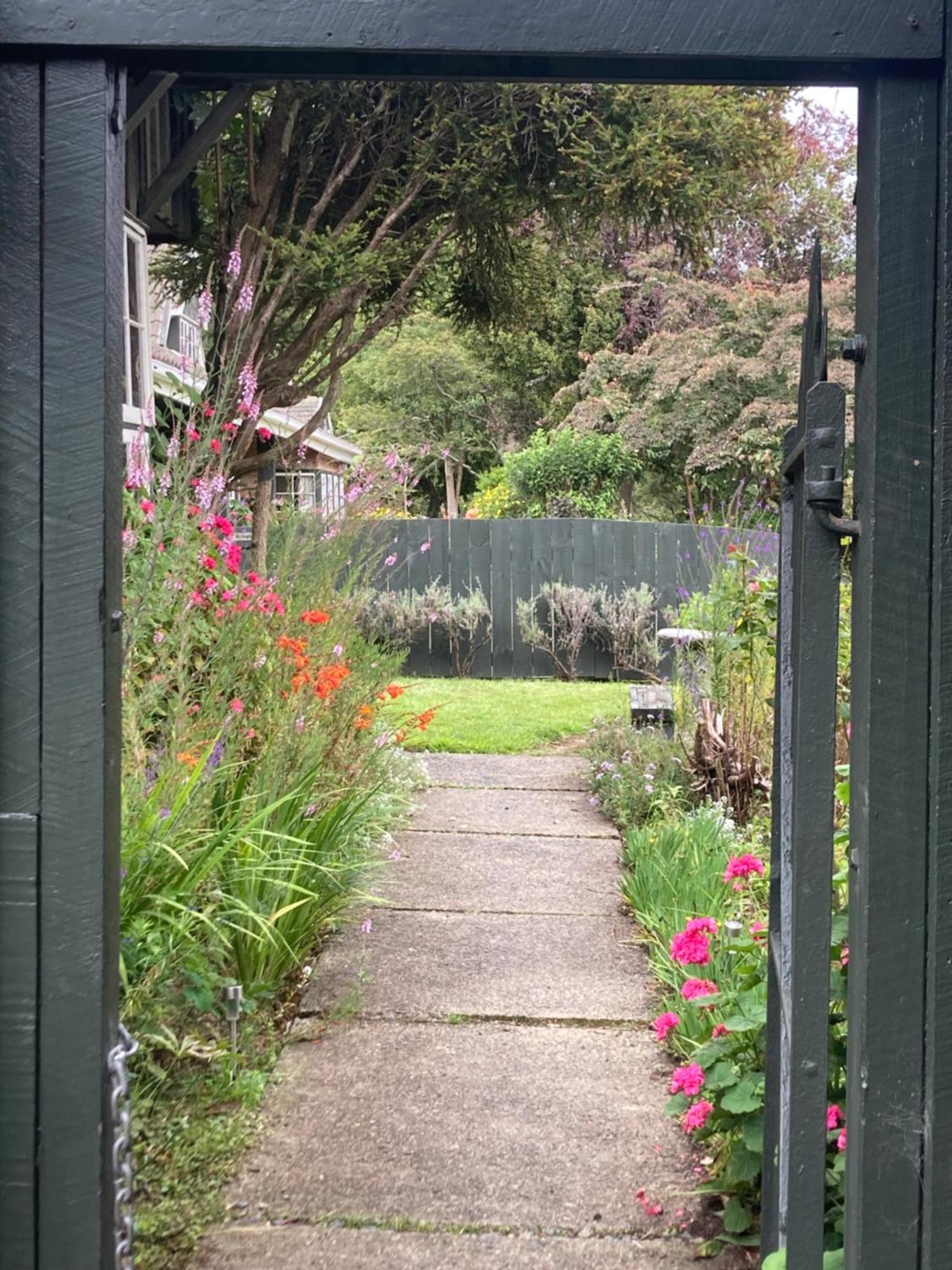 Arden Country House Bnb - Entire House To Yourself -Peace In The Country ダニーデン エクステリア 写真